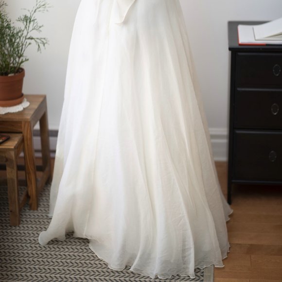 Strapless Wedding Dress (Theia Couture) - Picture 6 of 11